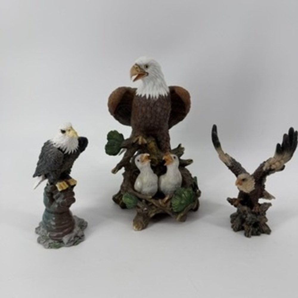 Youngs Inc, etc Bald Eagle Figurine Set of 3 Resin Wildlife Nest Soaring Perched